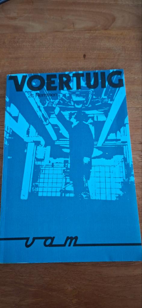 Voertuig & Remmen VAM - Technisch Boek, Boeken, Auto's | Boeken, Gelezen, Algemeen, Ophalen of Verzenden