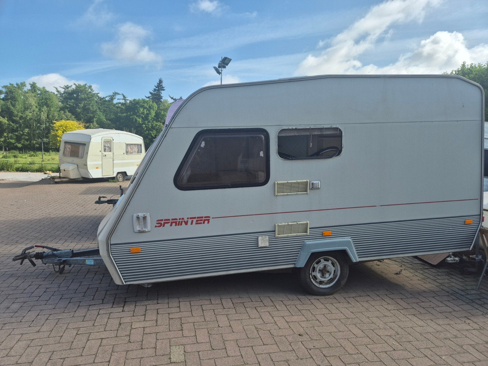 Beyerland caravan OPKNAPPER, Caravans en Kamperen, Standaardzit, Particulier, Tot en met 4, 500 - 750 kg