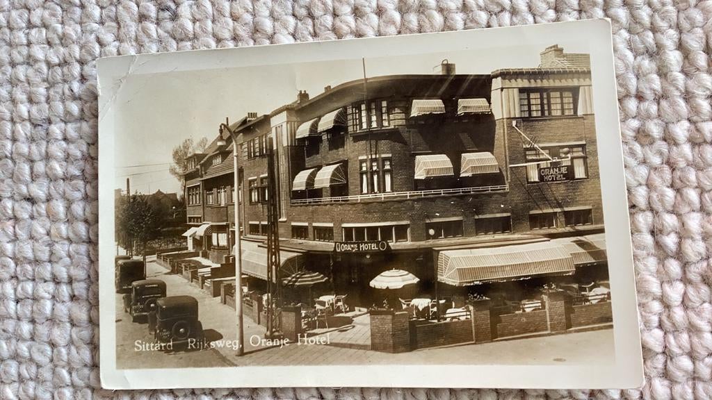 Ansichtkaart Sittard Rijksweg Oranje Hotel 1949. 963, Ophalen of Verzenden, 1940 tot 1960, Gelopen, Limburg