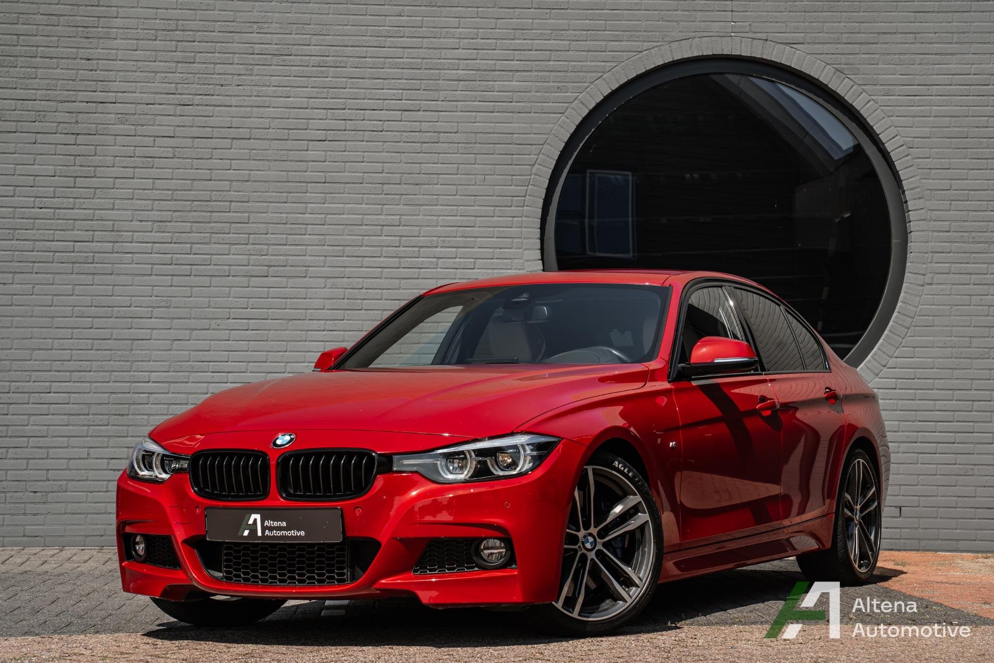 BMW 3-serie 330i M Sport Edition 19 inch comfort acces, head, Automaat, Achterwielaandrijving, Euro 6, 4 cilinders