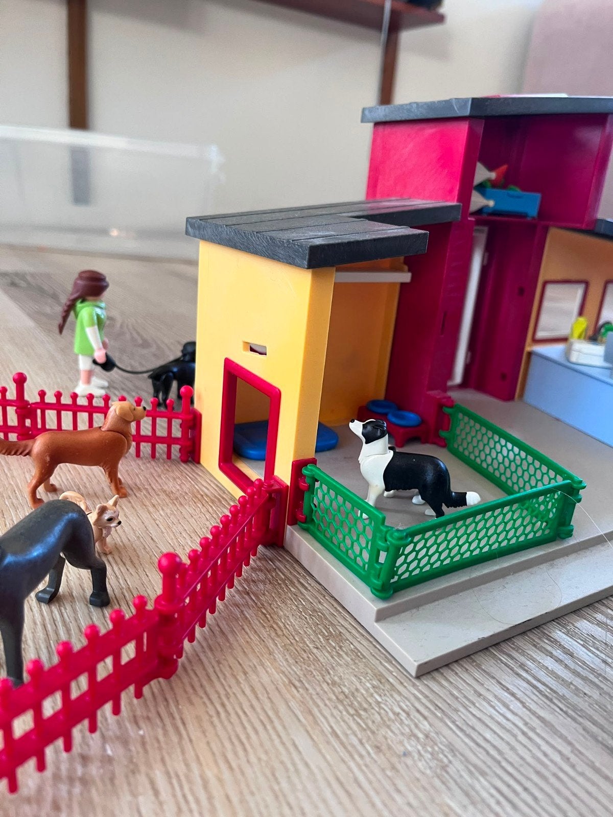 Playmobil Dierenpension / Dierenhotel met veel accessoires, Gebruikt, Gebouw, Complete set, Ophalen of Verzenden