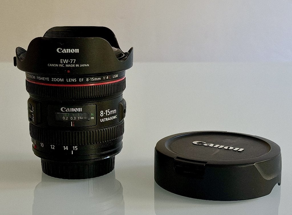 Te koop: Canon EF 8-15mm f/4L Fisheye USM | Compleet, Canon, Fisheye-lens, Ophalen of Verzenden, Zo goed als nieuw
