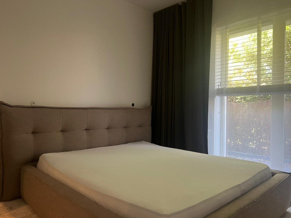 Goossens bedframe Bergamo, Huis en Inrichting, Slaapkamer | Bedden, Ophalen, Gebruikt, Overige kleuren, 210 cm