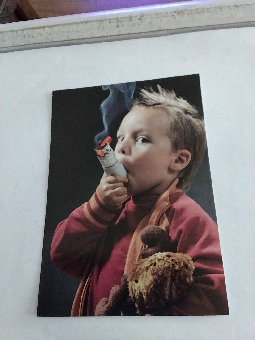 Boomerang kaart: Kind rookt sigaret (Astma Fonds), Verzamelen, Ophalen of Verzenden, 1980 tot heden, Ongelopen