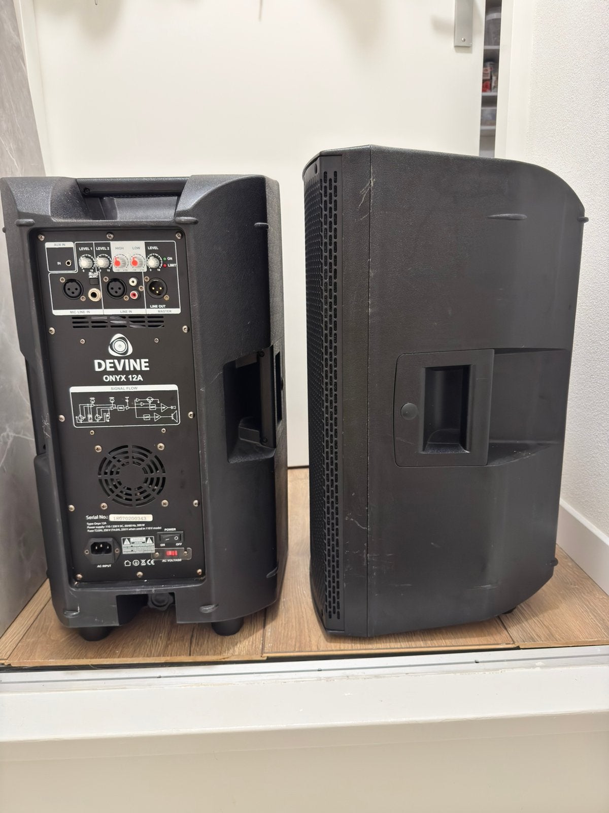 Devine Onyx 12a luidsprekers, Audio, Tv en Foto, Luidsprekers, Gebruikt, Speakerset, Ophalen, 150 watt of meer