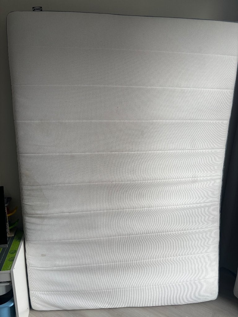 IKEA matras 140x200 cm, Huis en Inrichting, Ophalen, Gebruikt, Tweepersoons, 140 cm