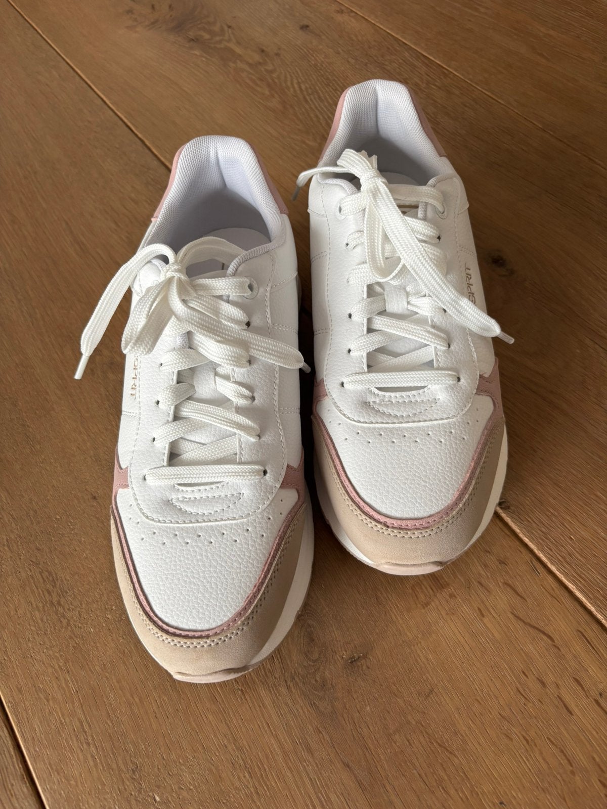 Esprit dames sneakers mt 40, Ophalen of Verzenden, Zo goed als nieuw, Sneakers of Gympen