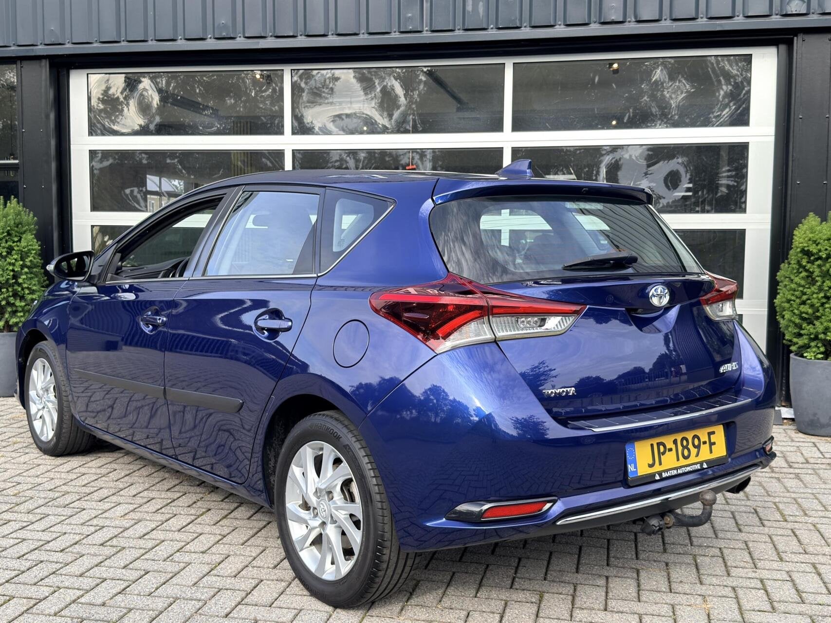 Toyota Auris 1.2T Aspiration |Trekhaak|Camera|Cruise|Climate, 450 kg, Euro 6, 4 cilinders, 1165 kg