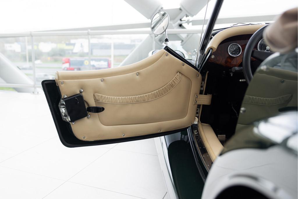 Morgan 4/4 1.6i | Bagagerek | Brooklands Green | (bj 2015), Auto's, Achterwielaandrijving, Gebruikt, 4 cilinders, Cabriolet