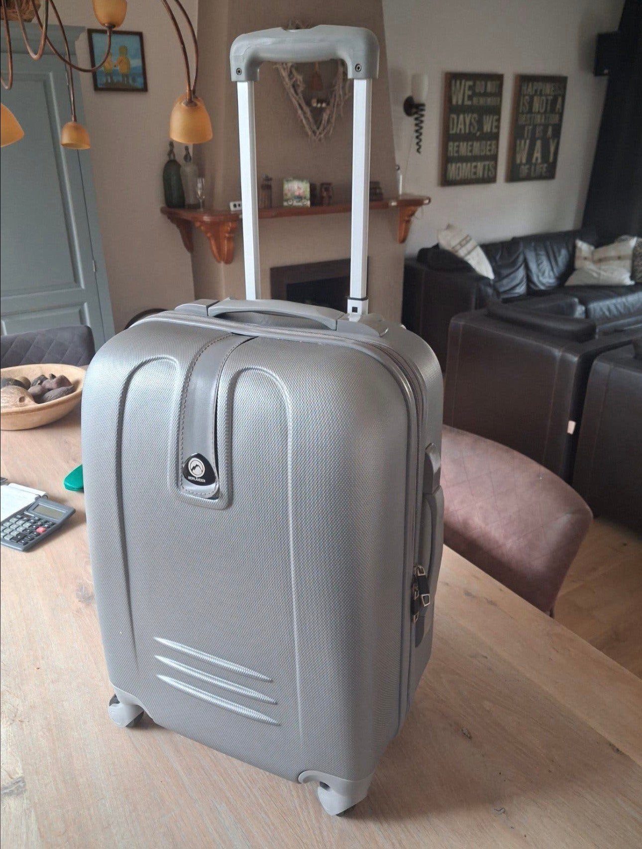 Koffer 55x35x25, Sieraden, Tassen en Uiterlijk, Koffers, Ophalen, Zo goed als nieuw, Hard kunststof, Wieltjes
