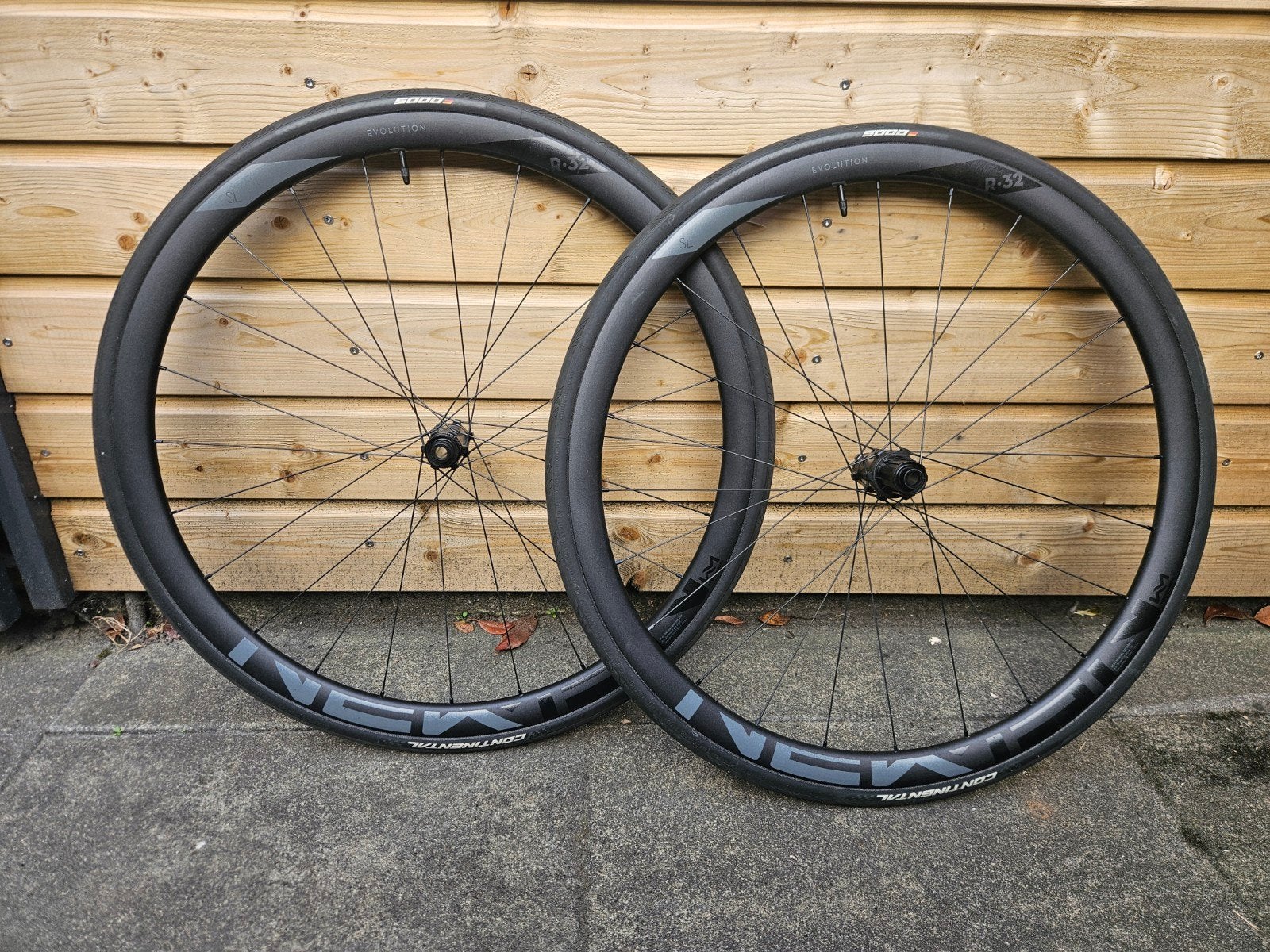 Newmen Evolution R32 velgen, Fietsen en Brommers, Fietsonderdelen, Gebruikt, Wiel, Aluminium, Racefiets, Ophalen