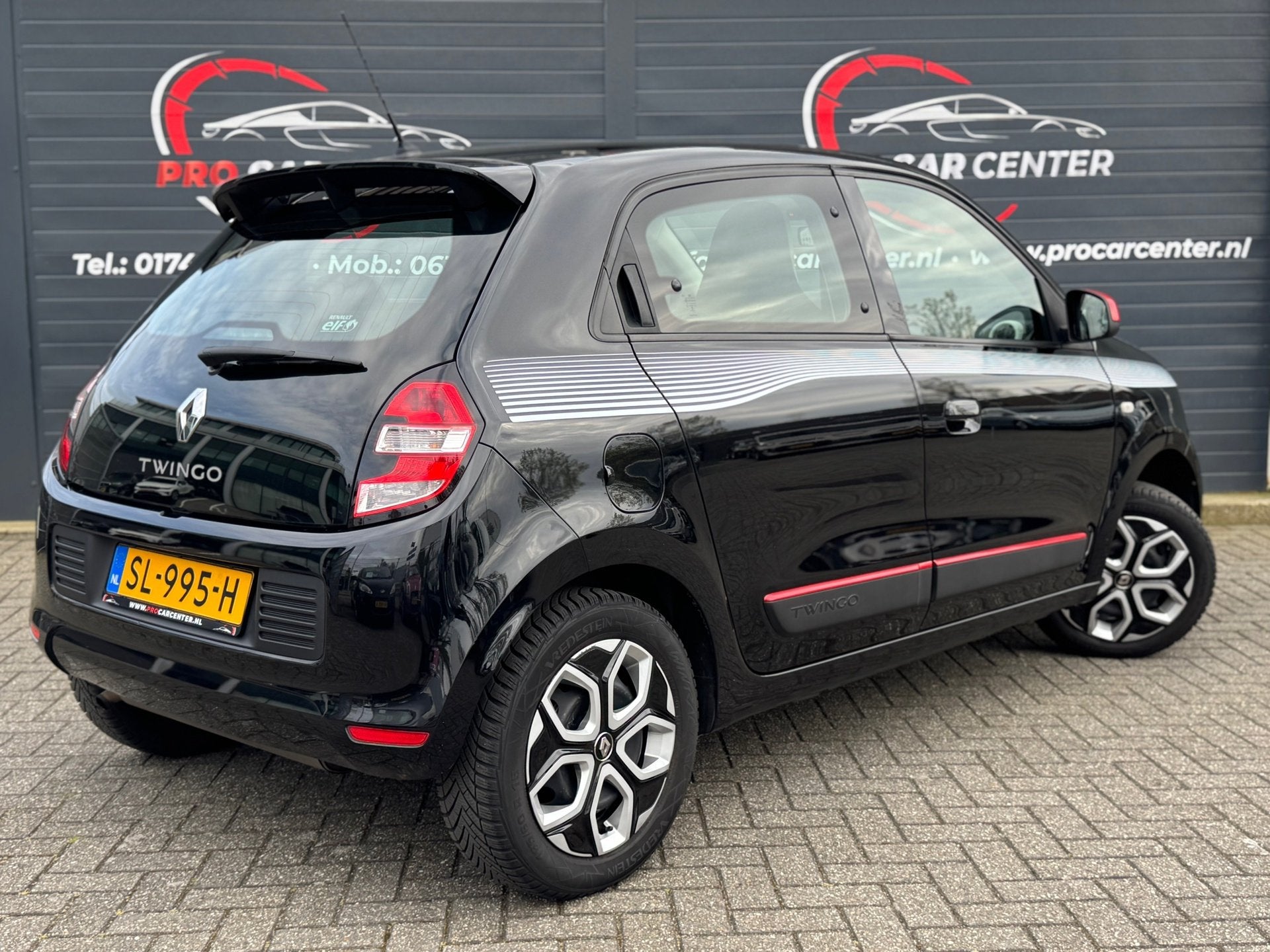 Renault Twingo 1.0 SCe Collection AIRCO|CRUISE|EL.RAMEN|NAP|, Dealer onderhouden, Gebruikt, Euro 6, 840 kg