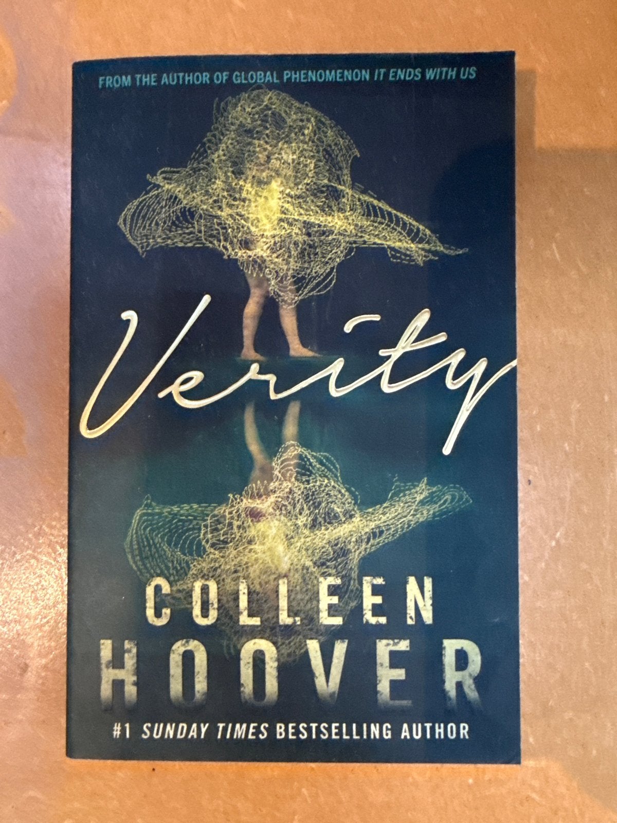 Verity - Colleen Hoover (Engels), Ophalen of Verzenden, Zo goed als nieuw, Wereld overig