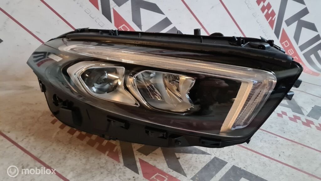 Mercedes A klasse W177 koplamp rechts A1779064803, Gebruikt, Mercedes-Benz, Ophalen of Verzenden, Mercedes-Benz