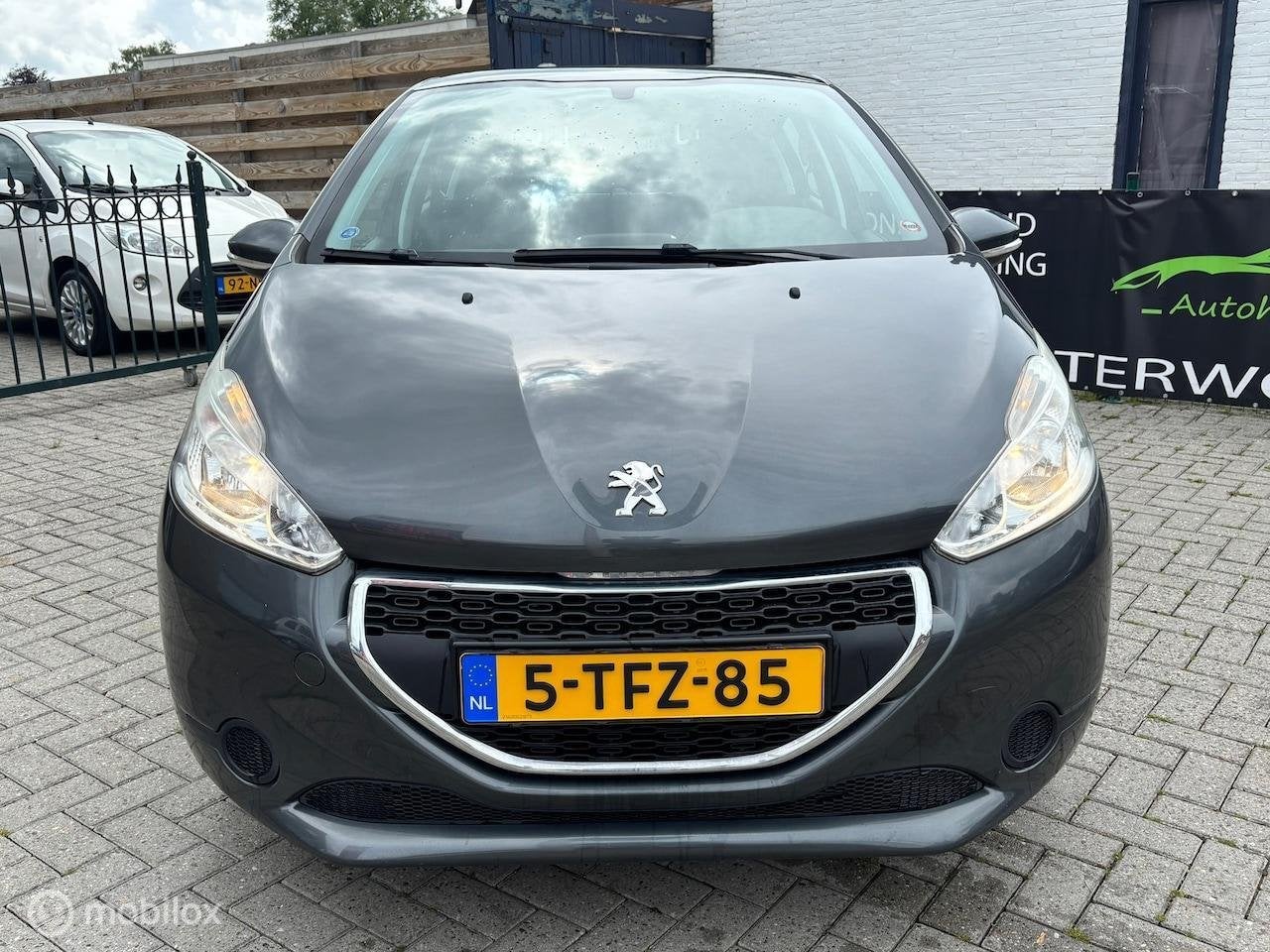 Peugeot 208 1.2 VTi Active | NIEUWE APK | CRUISE | AIRCO | N, Voorwielaandrijving, Euro 5, Gebruikt, 31 €/maand