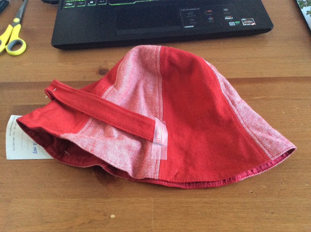 Esprit "Maja Hippie Hat". Rood. Nieuw, Hoed, Nieuw, Esprit, One size fits all