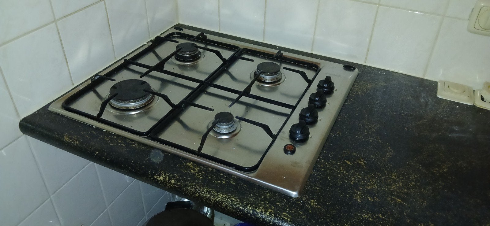 Indesit inbouw gaskookplaat - goed werkend en netjes, Ophalen