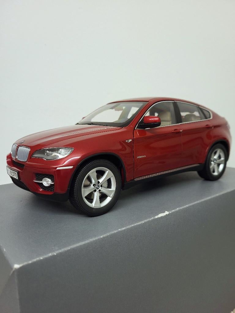 1:18 Kyosho BMW X6 xDrive50i Dealer Edition, Hobby en Vrije tijd, Modelauto's | 1:18, Ophalen of Verzenden, Zo goed als nieuw
