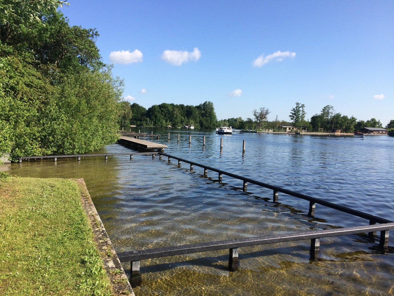 Boot - sloep TE HUUR 6 persoons VINKEVEENSE PLASSEN, Watersport en Boten, Ophalen, 80 cm, 2 m, Rondzit