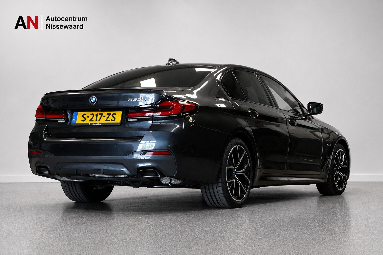 BMW 5-serie 530e M sport Business Edition Plus |Panorama|, Achterwielaandrijving, Gebruikt, Euro 6, 4 cilinders