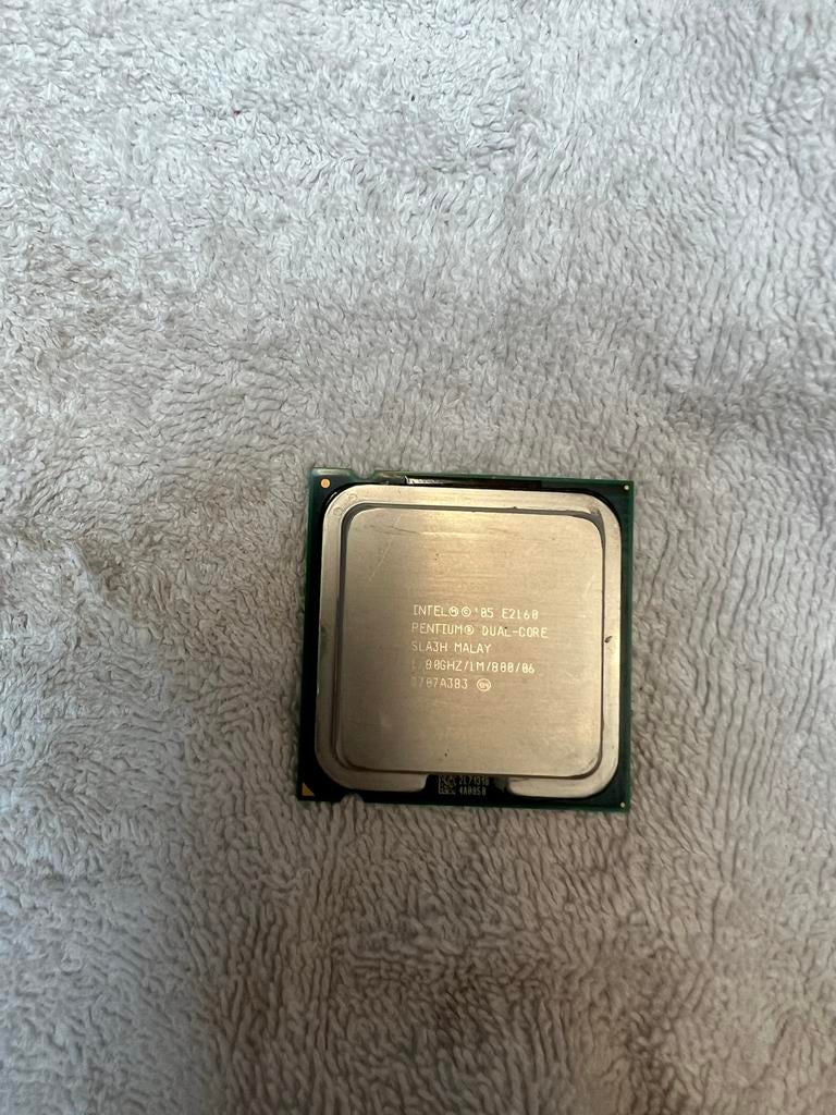 Intel Pentium Dual-Core E2160 Processor (1.8 GHz), Computers en Software, Processors, Ophalen, Gebruikt, 2-core, Minder dan 2 Ghz