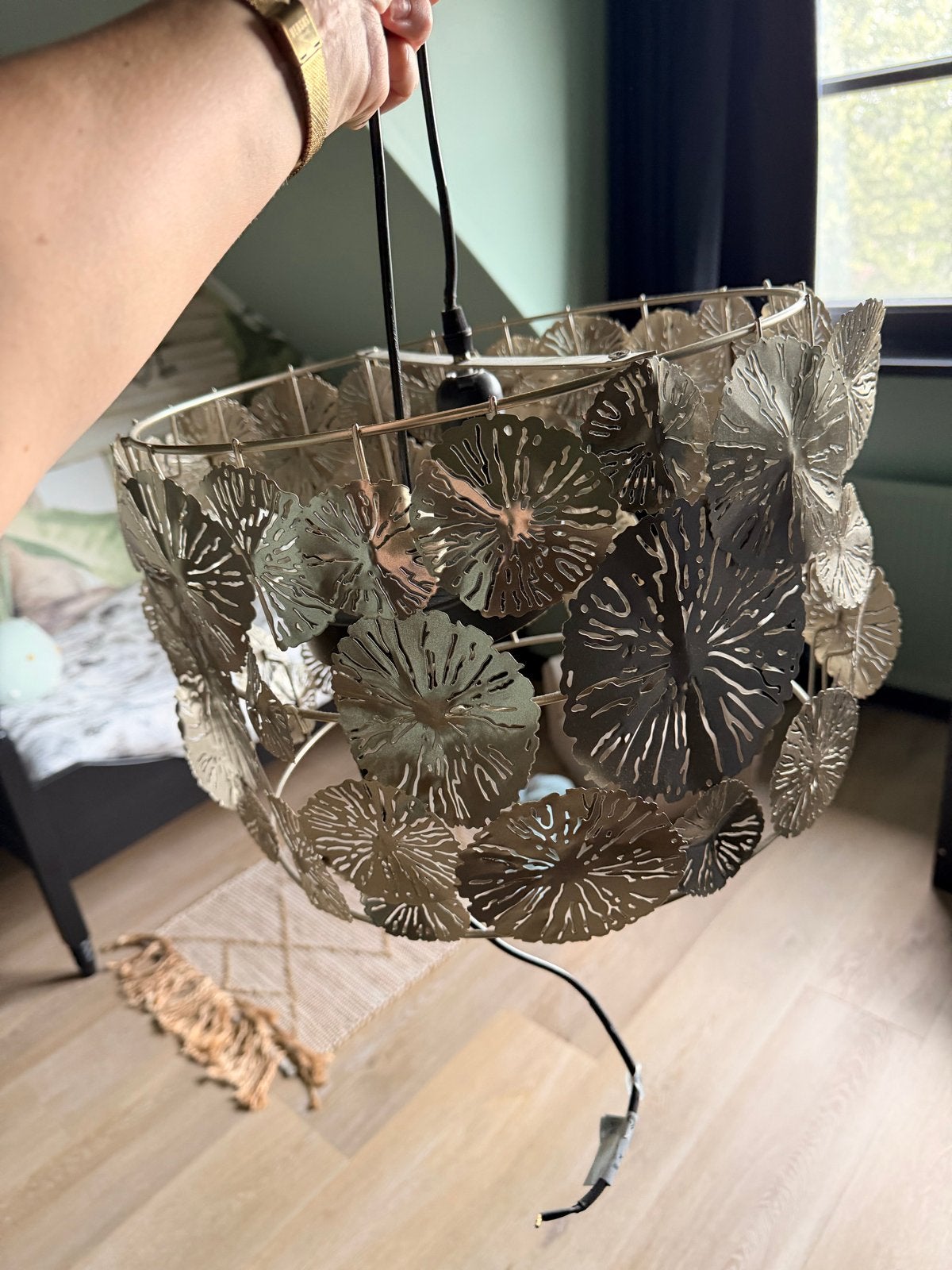 Gouden hanglamp met bladeren design, Ophalen, Zo goed als nieuw, Metaal, E27 (groot)