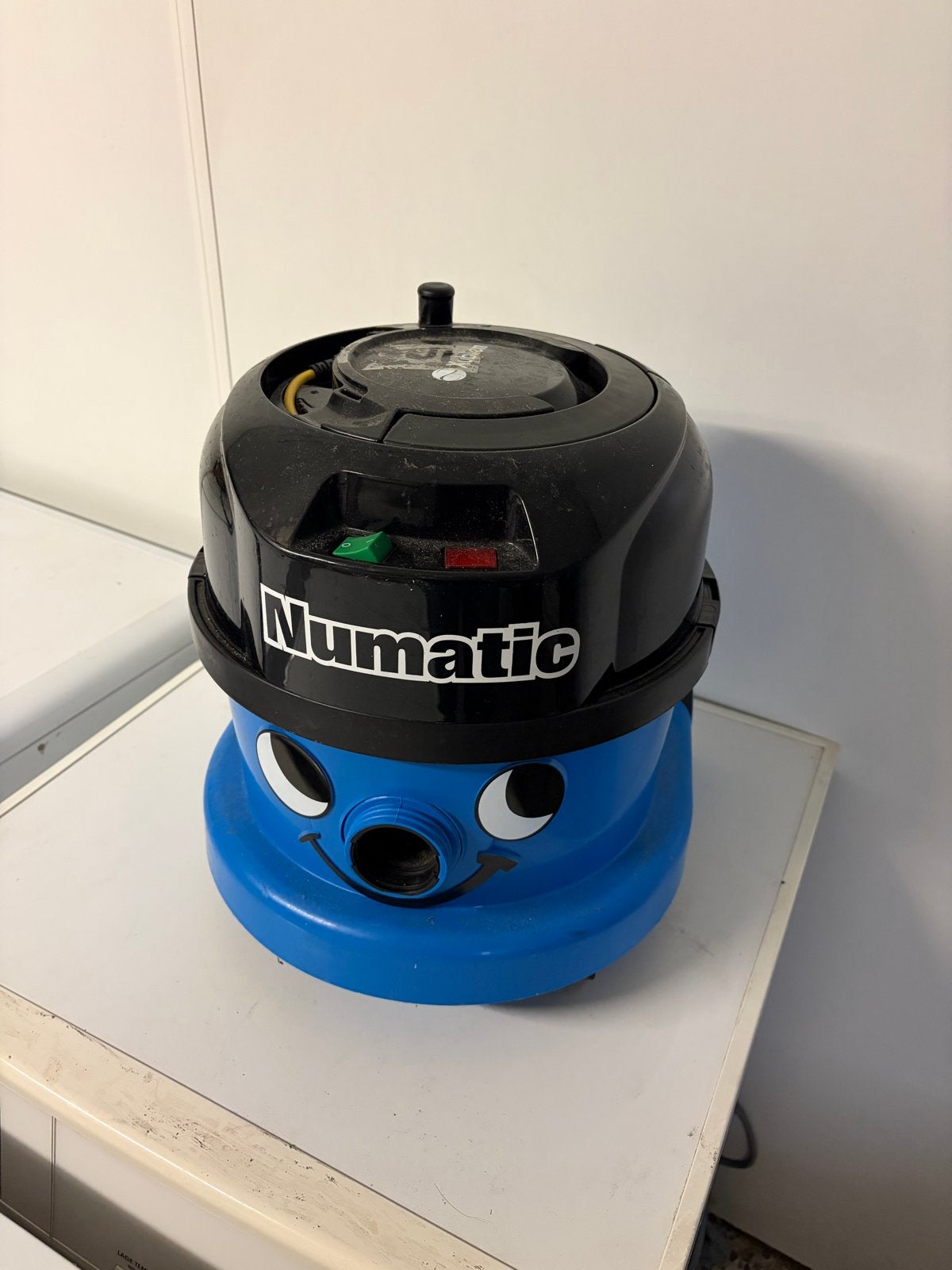 Numatic Henry stofzuiger (zonder slang en steel), Gebruikt, Numatic, Sledestofzuiger, Ophalen