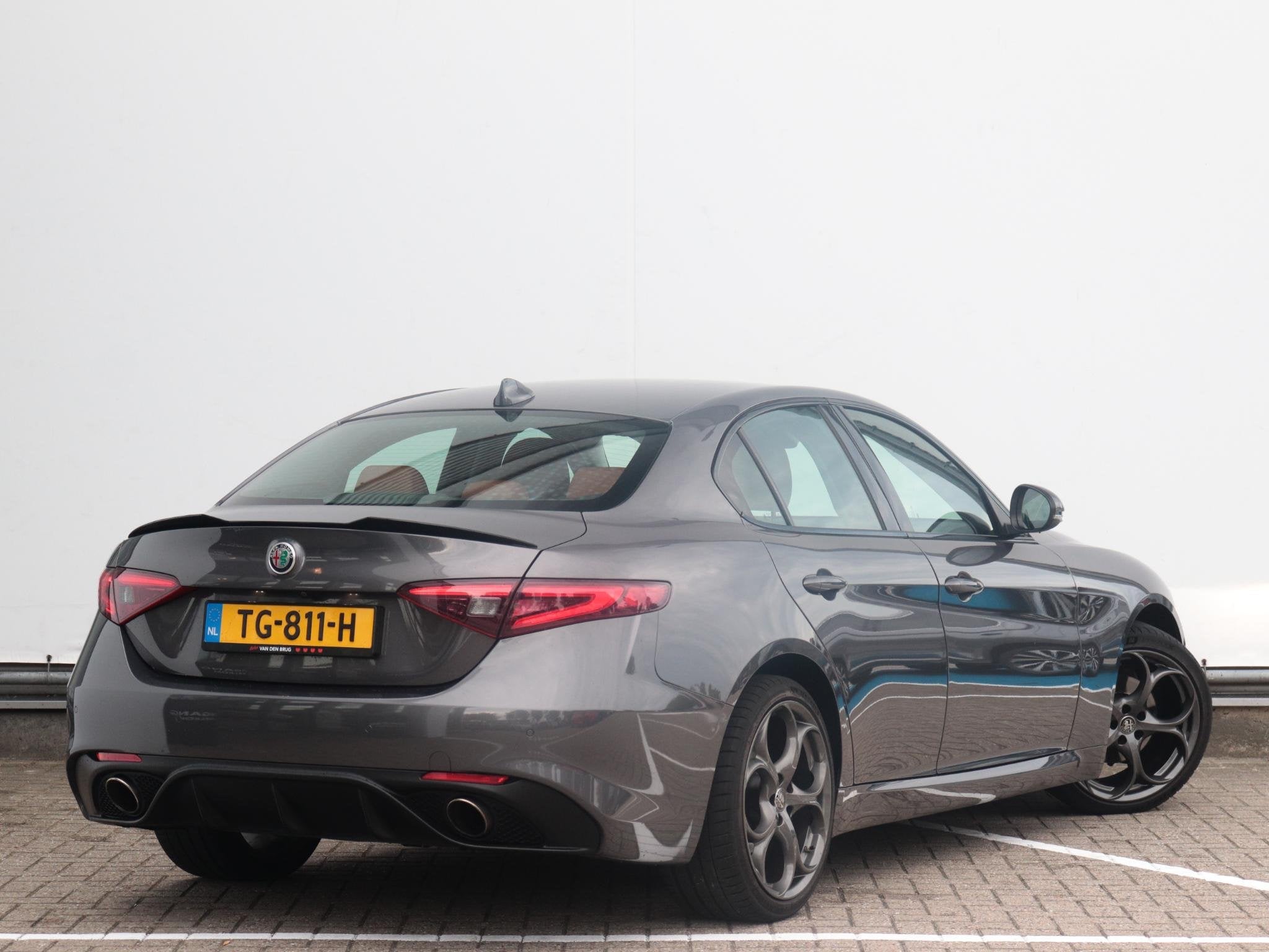 Alfa Romeo Giulia 2.0T Super | 200 PK | Bruin leder | Camera, Auto's, Alfa Romeo, Automaat, 745 kg, Euro 6, 4 cilinders