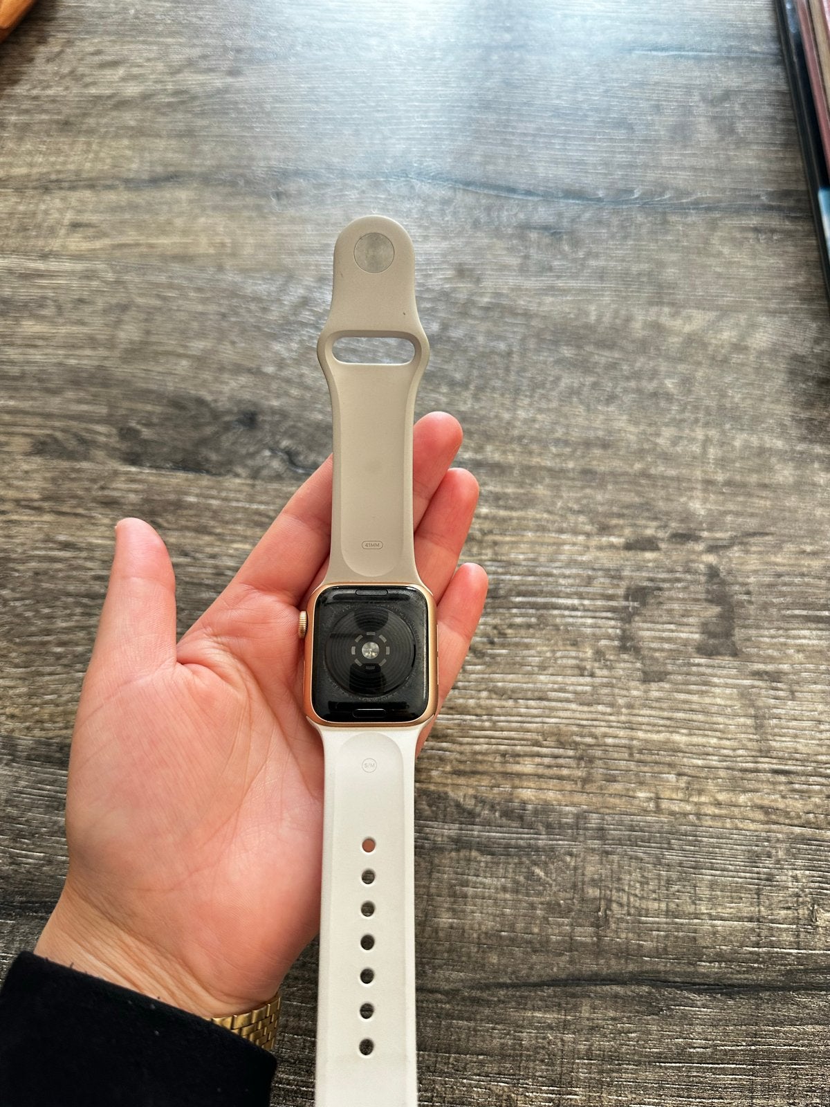 Apple Watch Series 4 GPS 44mm roze Aluminium Wit Sportbandje, Wit, IOS, Ophalen of Verzenden, Waterdicht