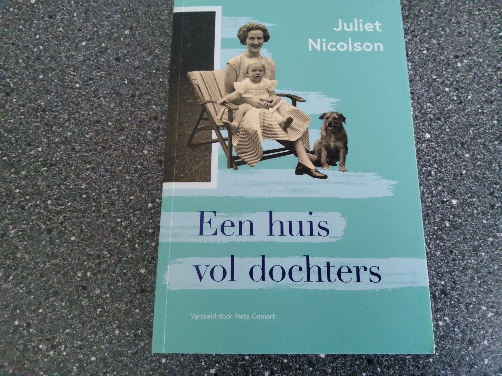 Juliet Nicolson. Een huis vol dochters., Gelezen, Europa overig, Ophalen of Verzenden, Juliet Nicolson.
