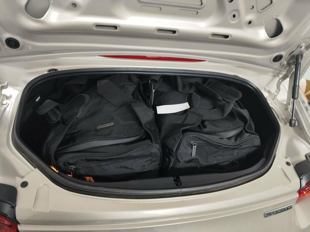 reistassen, tassenset Mazda mx5 ND bagage, Ophalen, Zwart, Zo goed als nieuw, Wieltjes