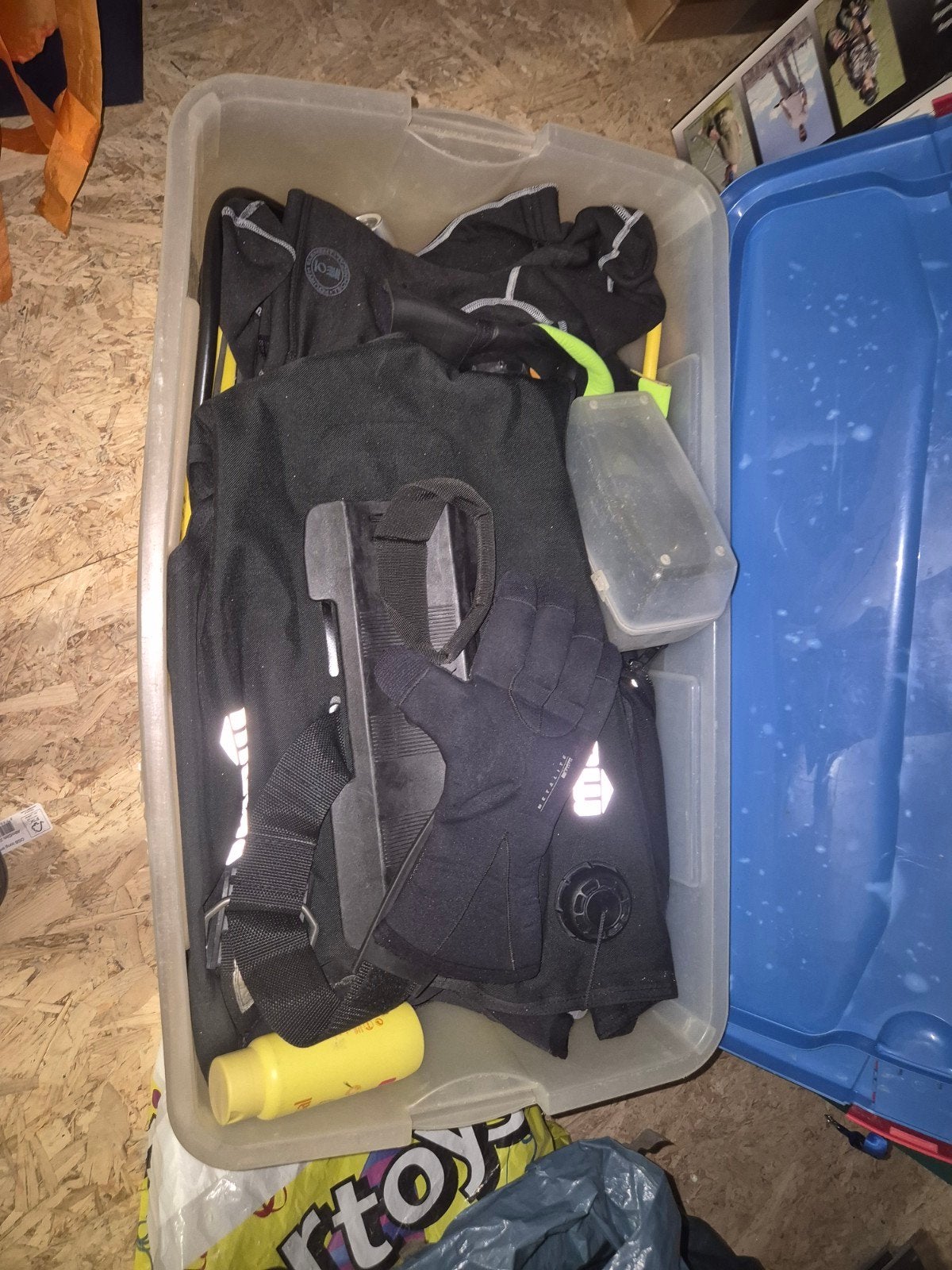 Duikset: Droogpak (L) en Semidroogpak (L) met accesso, Watersport en Boten, Duiken, Ophalen of Verzenden, Gebruikt, Duikpak