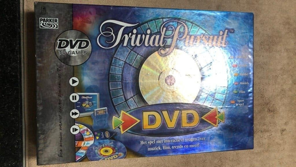 Spel Trivial Pursuit DVD, Ophalen of Verzenden, Zo goed als nieuw