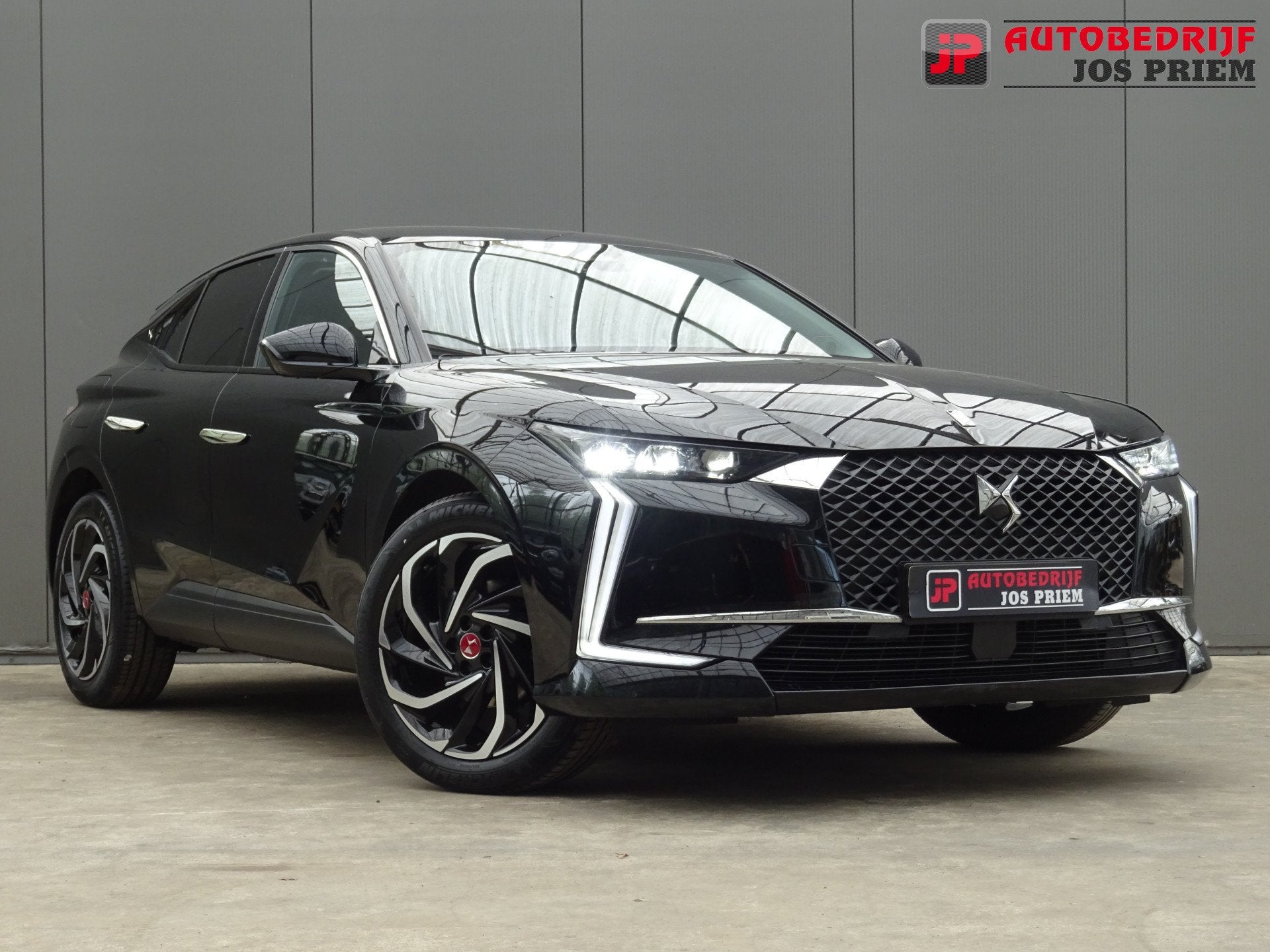 DS DS 4 1.2 PureTech Bastille+ * LM 19 * CARPLAY !, Gebruikt, Leder en Stof, Zwart, Origineel Nederlands
