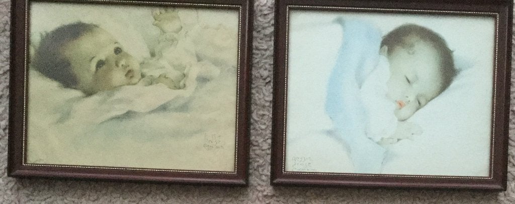 Twee ingelijste babyportretten, vintage prints, Portret of Personen, Realistisch, Ophalen of Verzenden, Print