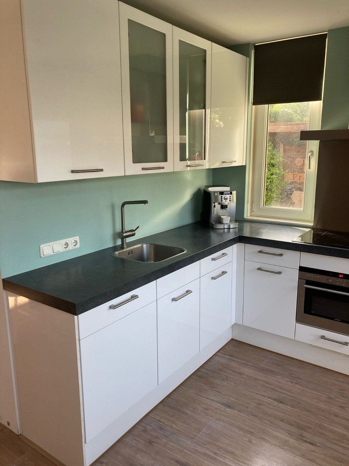 Brugman hoekkeuken hoogglans. Zelf demonteren week 24/25, Huis en Inrichting, Keuken | Complete keukens, Ophalen, Gebruikt, Wit