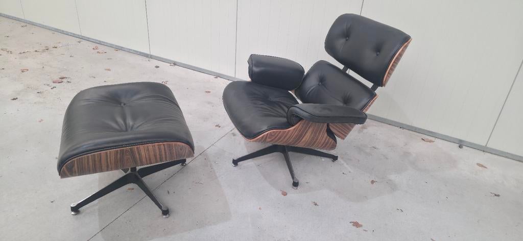 Eames Lounge Chair & Ottoman - Zwart Leer & Palissander, Ophalen, Gebruikt, 75 tot 100 cm, Mid-century modern, Design klassieker