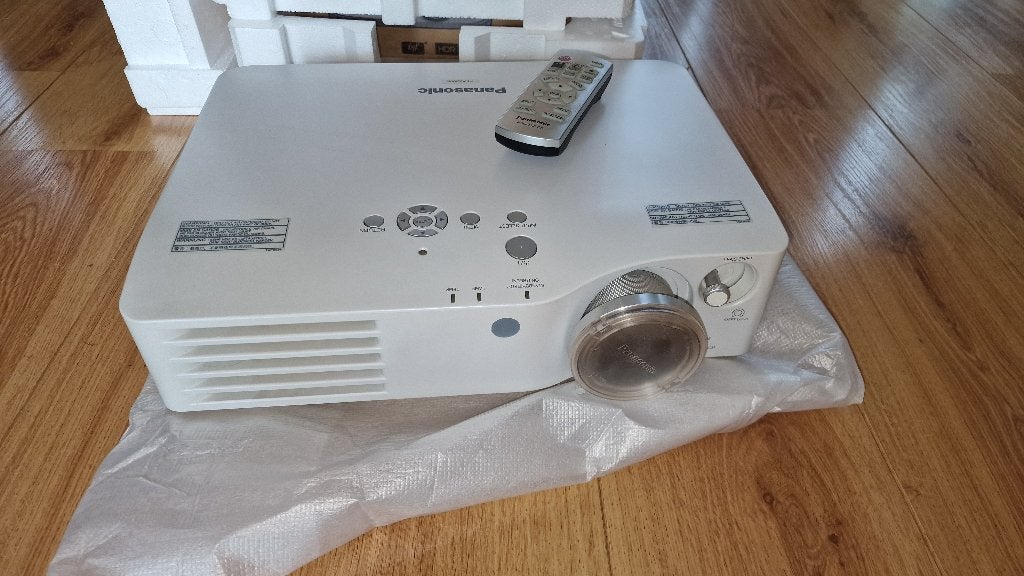 Beamer/Projector LCD Panasonic PT-AX200E, Audio, Tv en Foto, Ophalen, Gebruikt, Panasonic, LCD