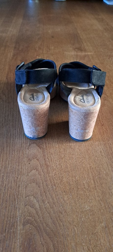 Sandalen, Zwart, Zo goed als nieuw, Clarks, Sandalen of Muiltjes