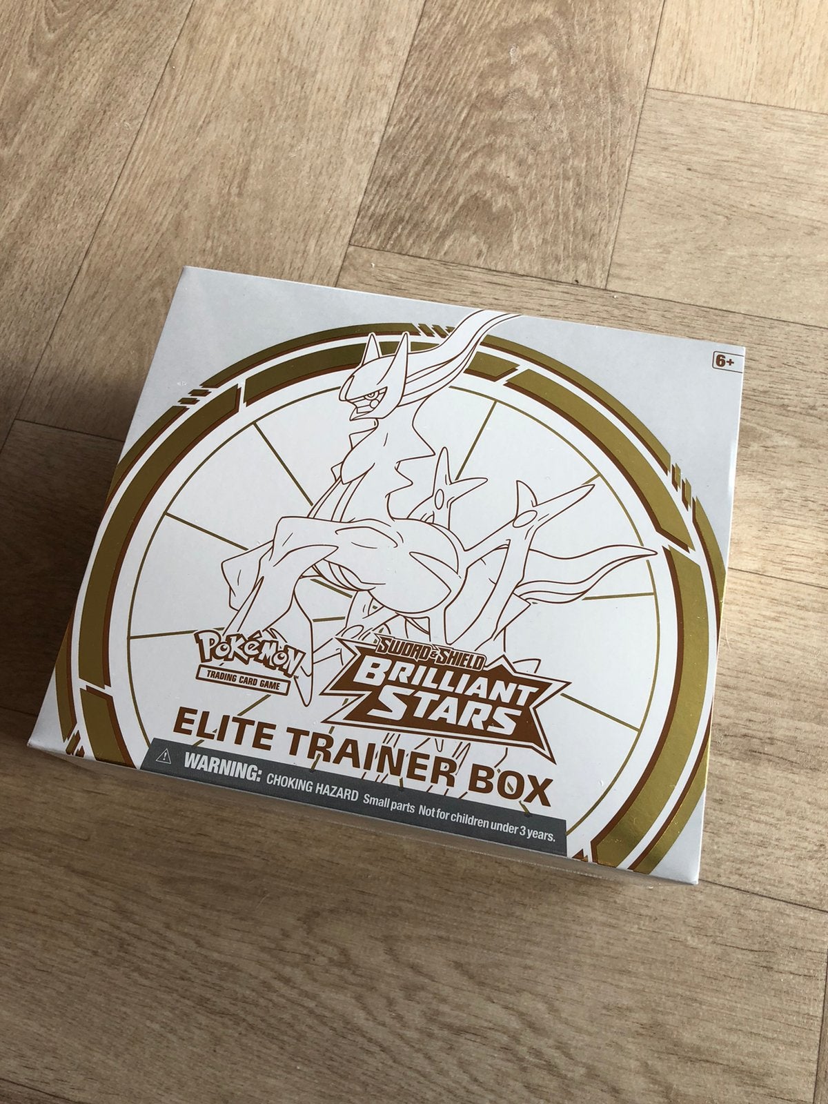 Brilliant Stars Elite Trainer Box (ETB), Ophalen, Zo goed als nieuw, Boosterbox