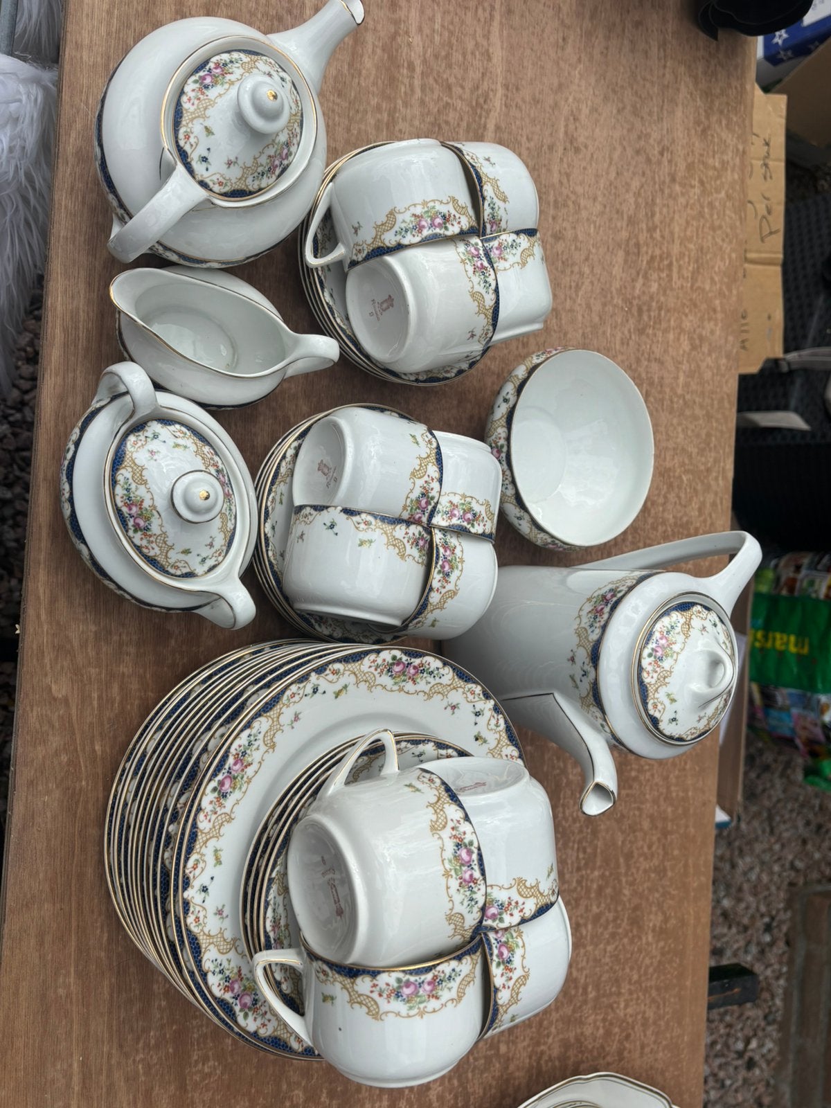 Servies, Ophalen