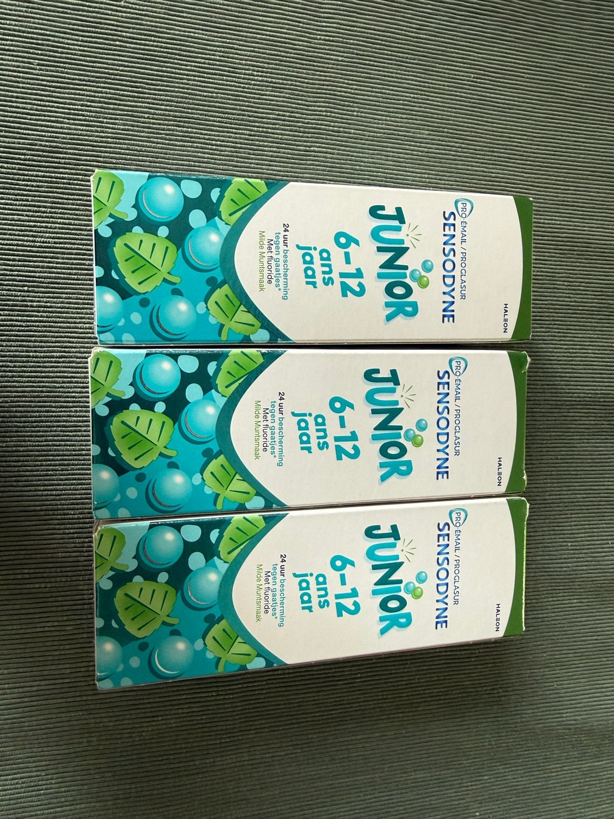 3x Sensodyne Junior Tandpasta 6-12 jaar met fluoride, Ophalen of Verzenden, Nieuw, Tandpasta
