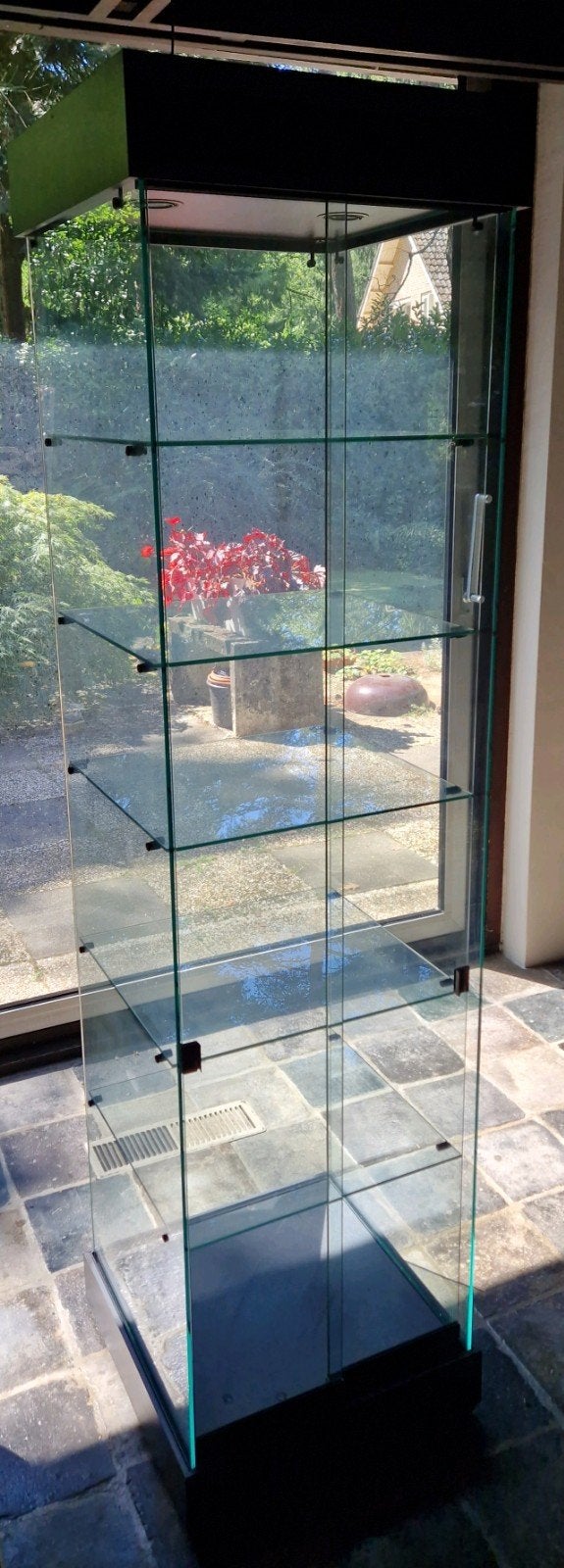vitrinekast, Ophalen, 25 tot 50 cm, Minder dan 50 cm, 150 tot 200 cm