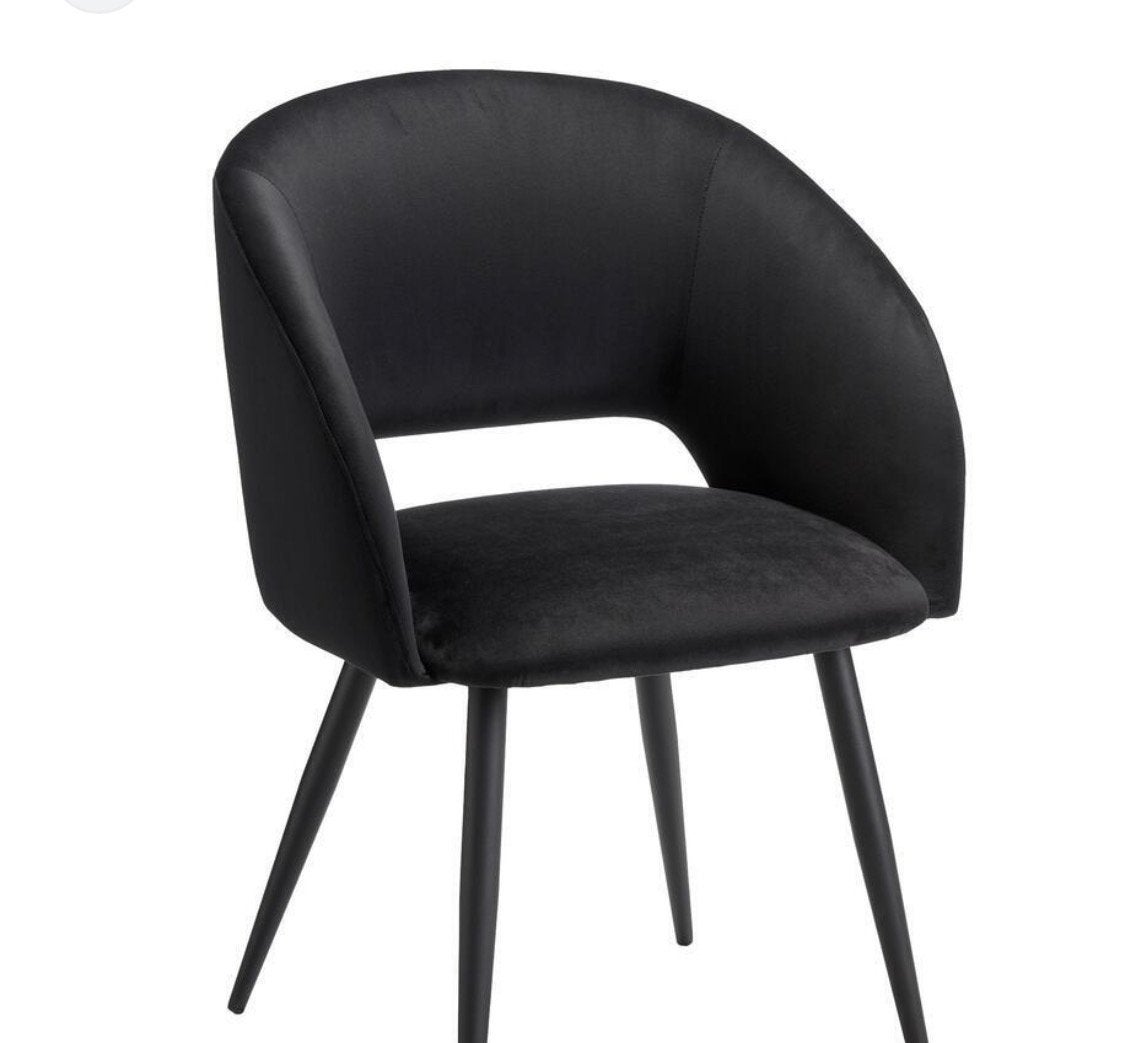 Eetkamerstoelen 4 x zwart kwantum, Ophalen, Zo goed als nieuw, Zwart, Vier