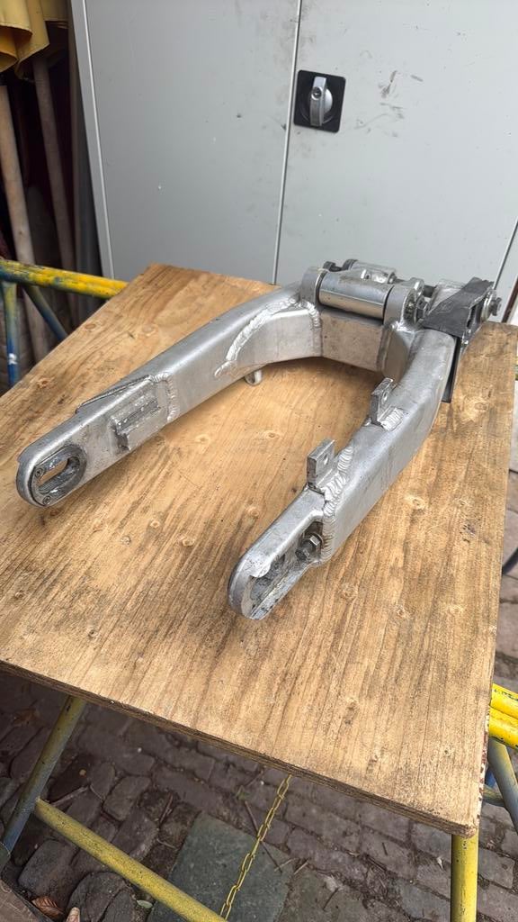 Achterbrug tt600r. In prima staat., Motoren, Ophalen of Verzenden