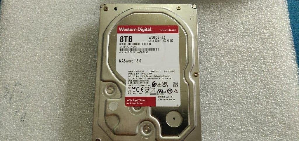 Western Digital WD Red Plus 8TB WD80EFZZ NAS CMR 24/7 100%, Computers en Software, Ophalen, Intern, Gebruikt, 8TB