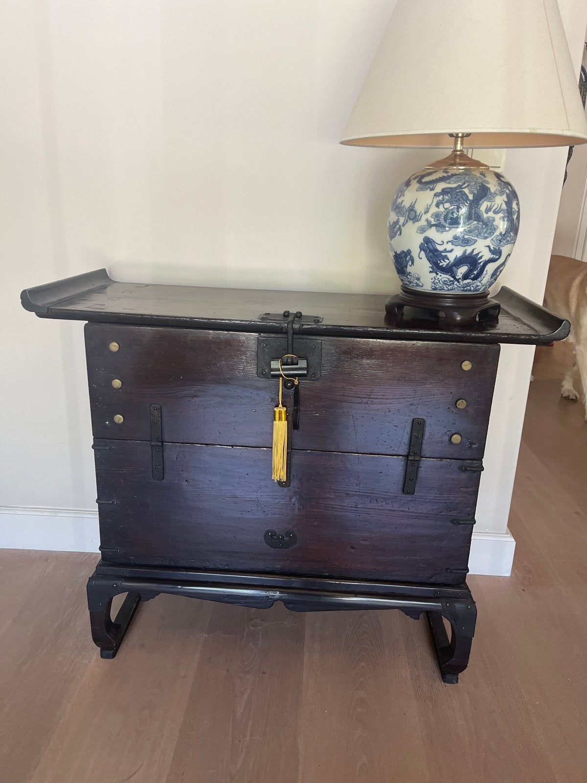 Antieke Aziatische Kist/Commode met Unieke Details, Ophalen