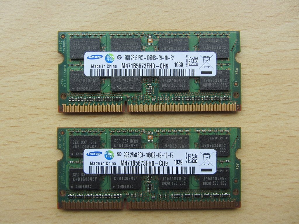 2x Samsung 2GB PC3-10600 DDR3-1333MHz non-ECC Unbuffered CL9, Computers en Software, RAM geheugen, 1333 MHz, DDR3, Ophalen of Verzenden