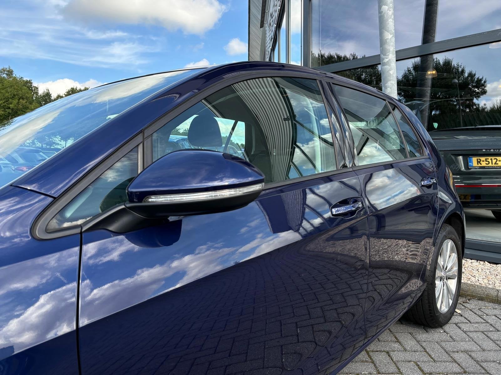 Volkswagen Golf 1.0 TSI Comfortline | Navi | Airco | Cruise, Auto's, Dealer onderhouden, Stof, Euro 6, Blauw