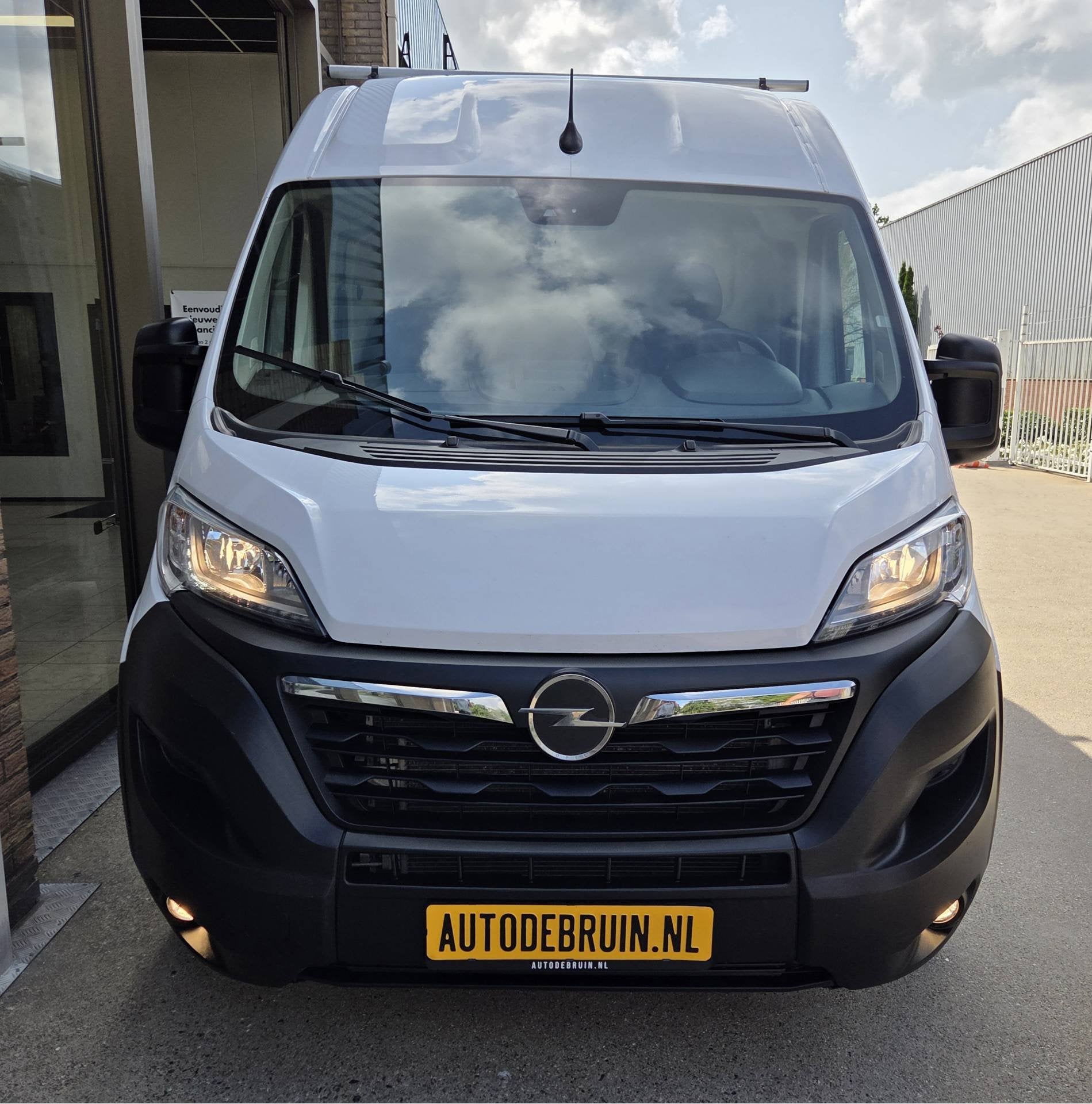 Opel Movano 103Kw/140Pk L2H2 Links & Rechts Schuifdeur Airco, Auto's, Bestelauto's, Voorwielaandrijving, Stof, Gebruikt, 4 cilinders